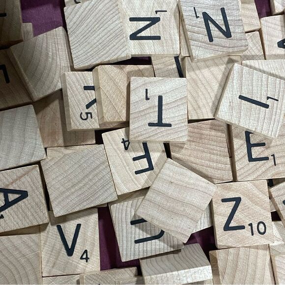 Scrabble game wordle 1989 with 95 wooden tiles - Picture 11 of 17